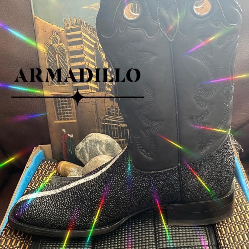 COWGIRL/BOY BOOTS